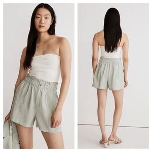 Madewell Seamed Pull-On Paperbag Shorts in Softdrape